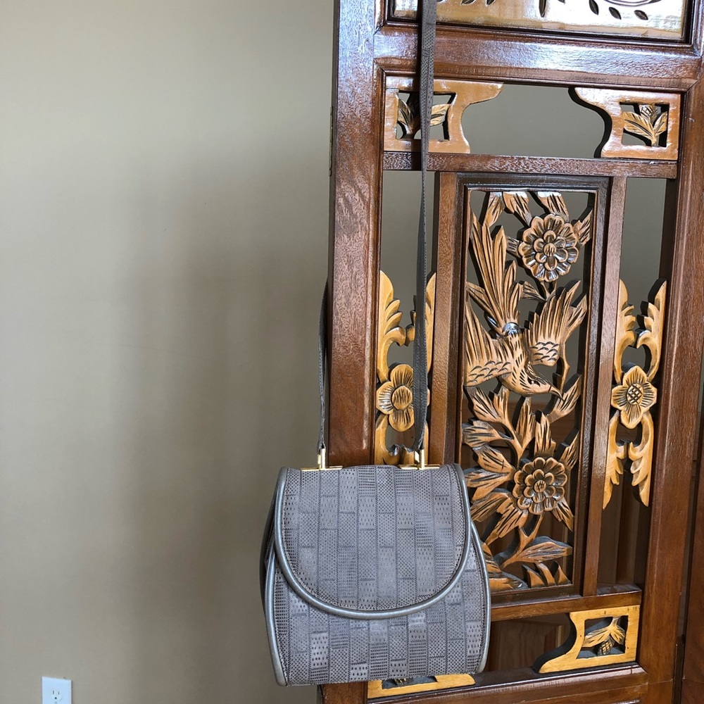 Stuart Weiztman Textured Crossbody Bag - image 1